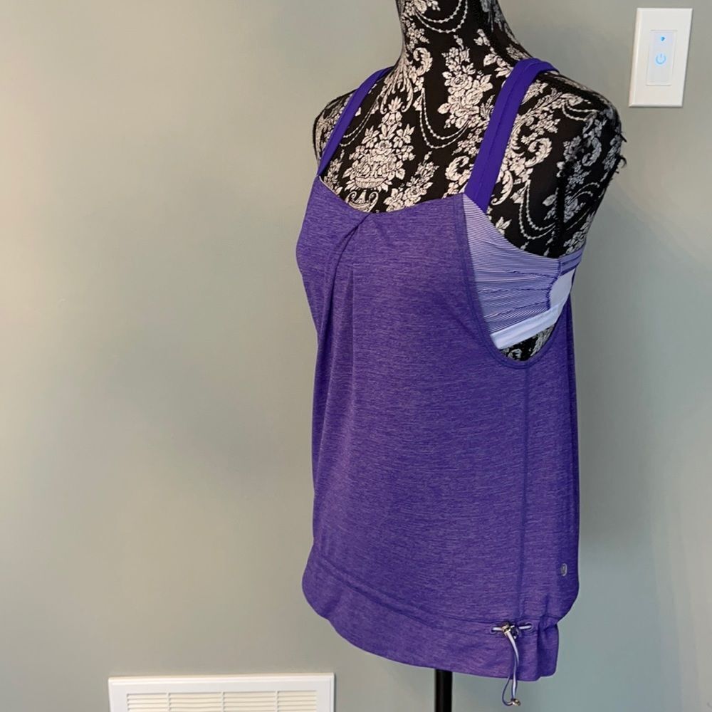 Lululemon size 4 purple top